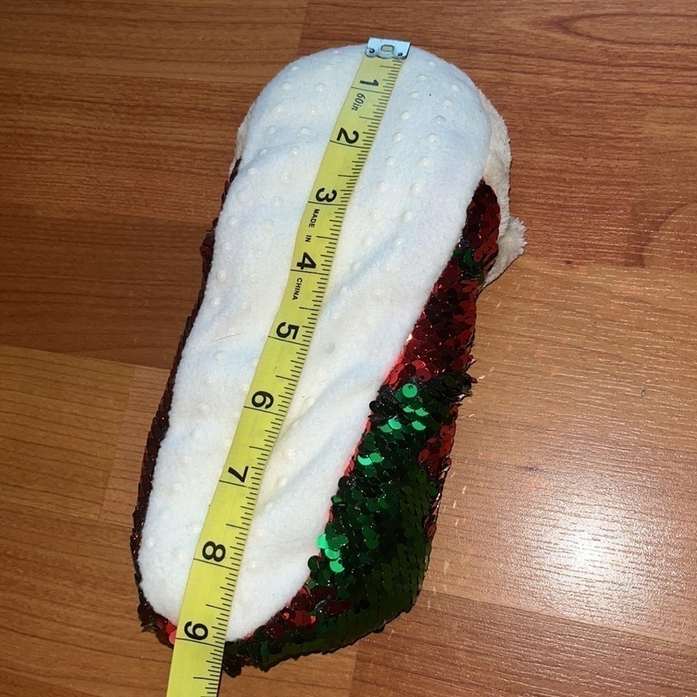 Reindeer women’s Christmas holiday sequins slippers house shoes Size Medium - Picture 6 of 6
